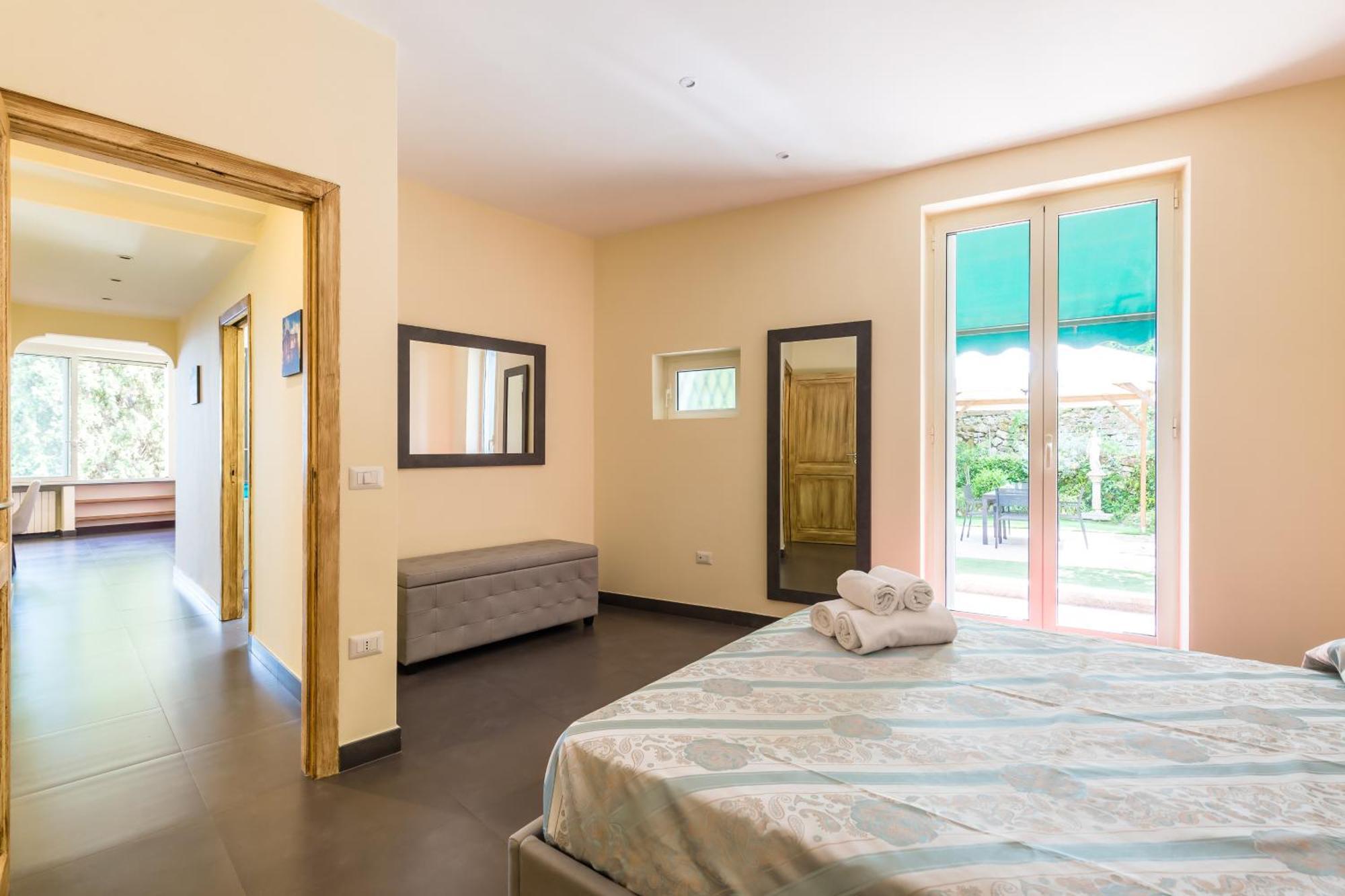 Villa Dolcevita With Parking By Napoliapartments Luaran gambar
